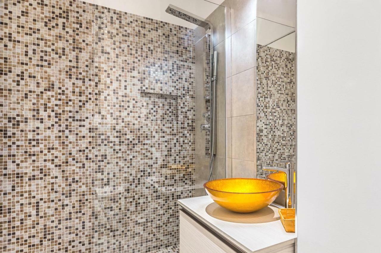Luxury Central Apartment Turin Exterior photo